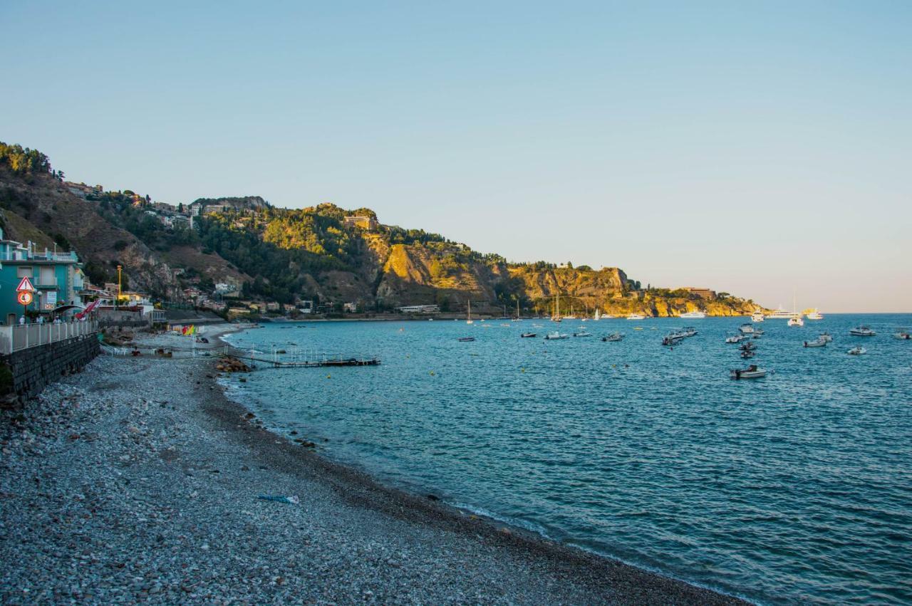 Apartamento Maretna Giardini-Naxos Exterior foto